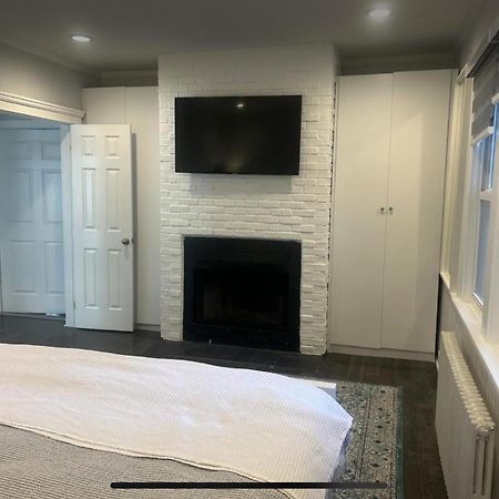 Private Suite In Huntington Station Εξωτερικό φωτογραφία