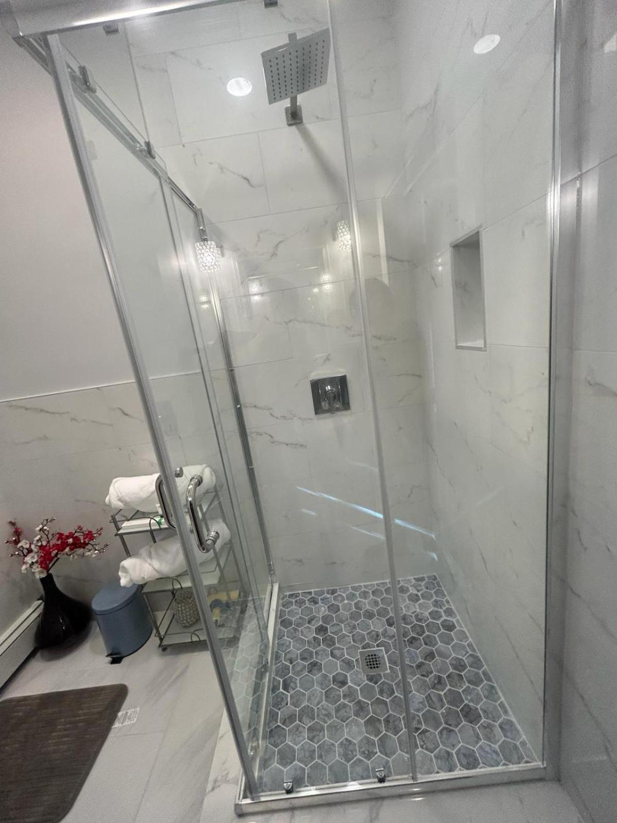 Private Suite In Huntington Station Εξωτερικό φωτογραφία